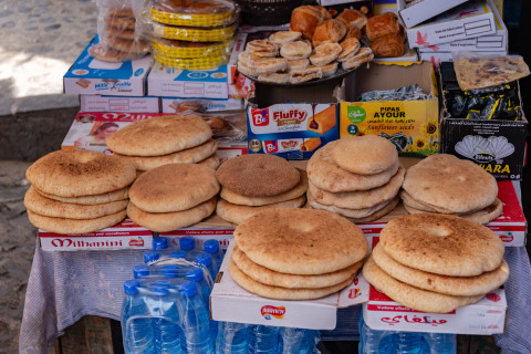 Guns and Fresh Bread - Two Realities of CAR's Border