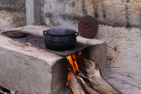 Central Africa’s Clean Cooking Challenge Is About More Than Energy