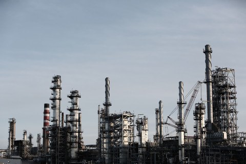 West and Central Africa Race to Build Continental Fuel Hubs