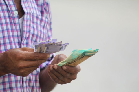 Equatorial Guinea Tightens Revenue Collection As Oil Income Falls