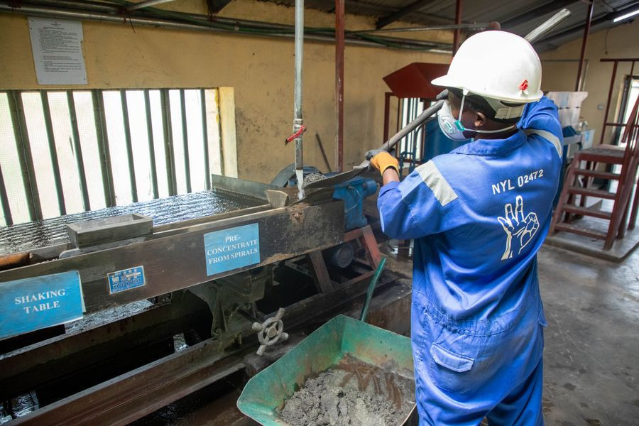 Central Africa's Mineral Boom Faces Development Test