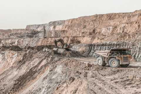 DR Congo Pivots to Copper Amid Export Caps, Record Prices