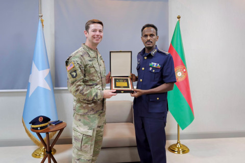 Somalia, US Discuss Rebuilding Air Force