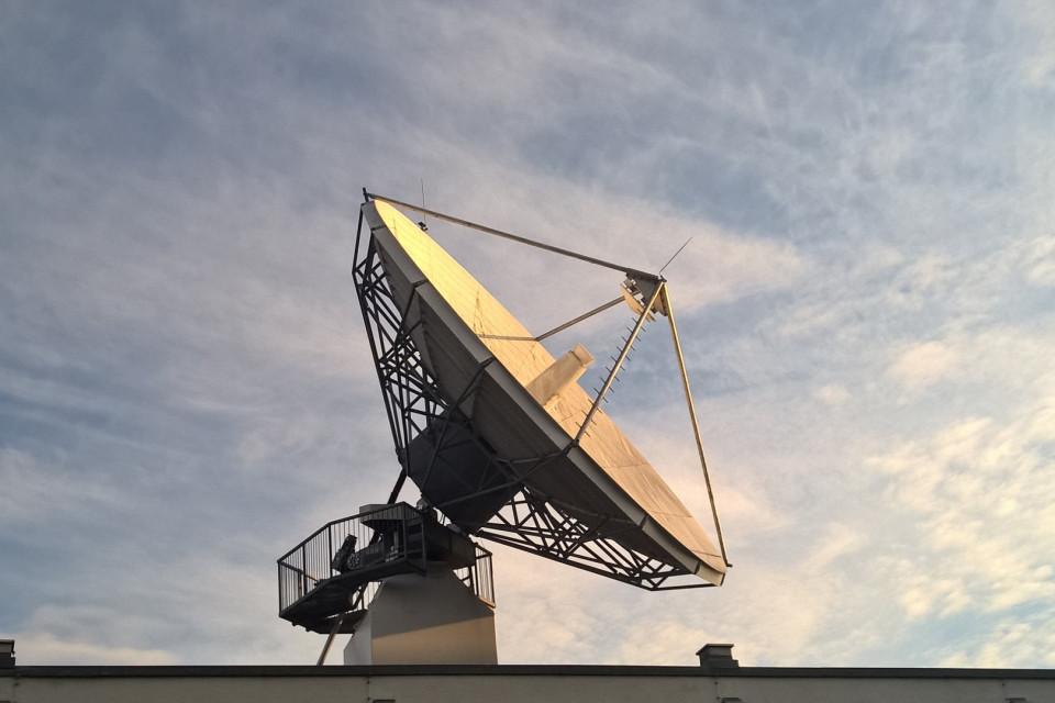 Rwanda Expands Equatorial Satellite Coverage with New Antenna