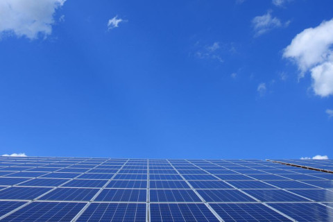 DRC Opens $522M Solar, Battery Complex for Copper Mine