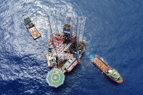 Gabon Offshore Rig Sinking: 1 Dead, 4 Missing